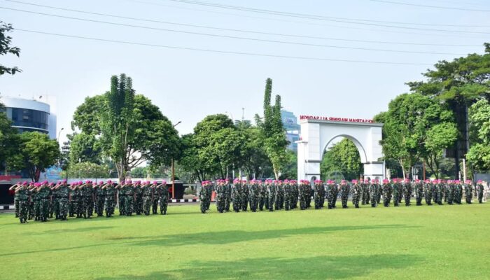 Korps Marinir Gelar Upacara Bendera untuk Mengenang Jasa Pahlawan