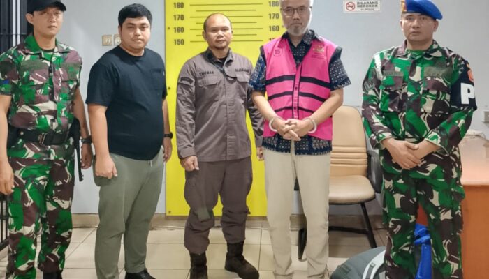 Direktur PT Dwisaha Selaras Abadi Ditahan Terkait Kasus Dugaan Korupsi Mega Mall Bengkulu