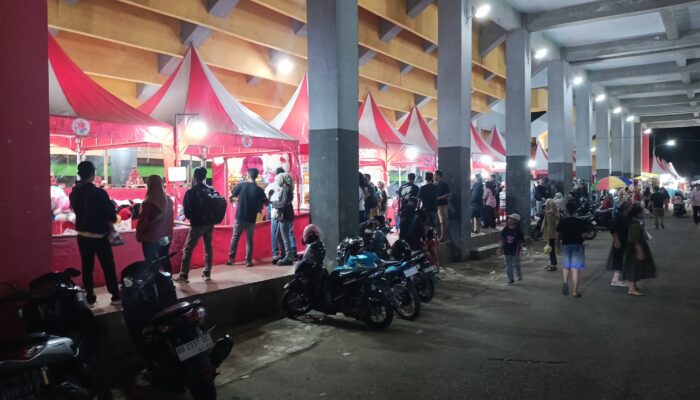 Legalitas Pasar Malam di Alun-Alun Argamakmur Dipertanyakan, Diduga Tanpa Izin Resmi
