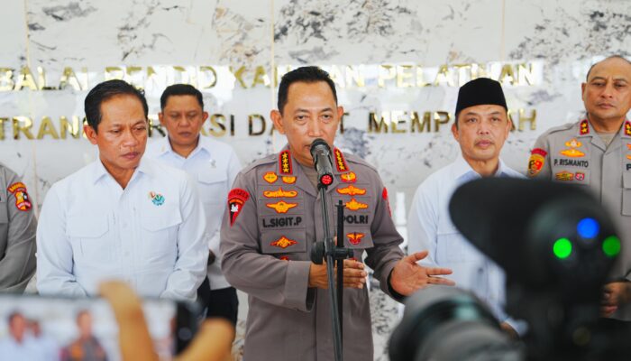 Kapolri: Jumlah Titik Api Karhutla di Kalbar Terus Menurun