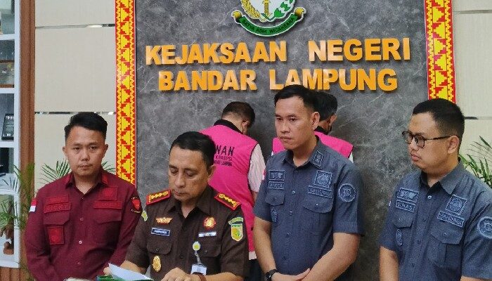 Kejari Bandar Lampung Tetapkan Dua Tersangka Dugaan Korupsi Retribusi Pasar Gudang Lelang