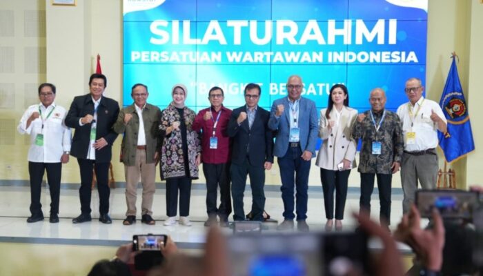 Ketua Dewan Pers Ajak PWI Satukan Barisan dan Jaga Kualitas Informasi