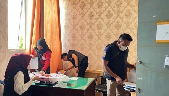 Kejari Bengkulu Geledah Kantor Disperindag, Usut Dugaan Korupsi Pasar Panorama