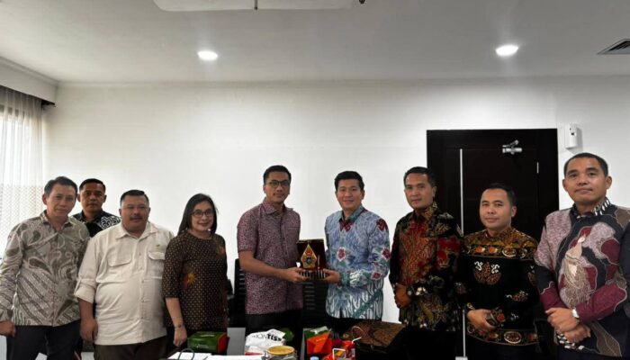 Bupati Bengkulu Utara Jemput Program Sekolah Rakyat ke Kemensos RI