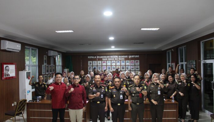 Wakajati Lampung Kunker di Kejari Bandar Lampung, Tekankan Profesionalitas dan Disiplin