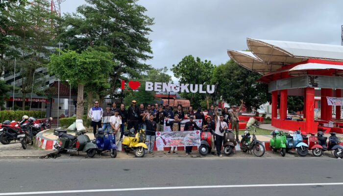 Komunitas Vespa Team Ayok Bengkulu Galang Dana untuk Korban Banjir dan Longsor di Aceh, Sumut, dan Sumbar
