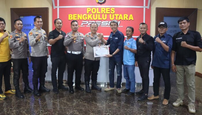Bangun Sinergi dengan Media, Polres Bengkulu Utara Terima Penghargaan dari JMSI
