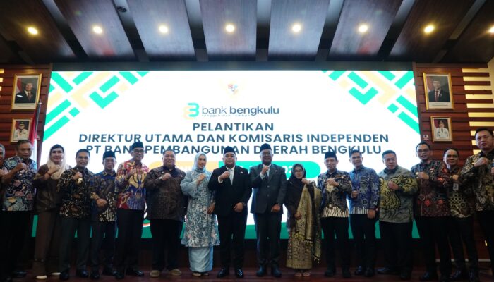 Iswahyudi Resmi Dilantik sebagai Direktur Utama Bank Bengkulu