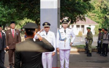 Upacara HUT ke-81 RI Khidmat, Bupati Arie Serukan Persatuan dan Gotong Royong
