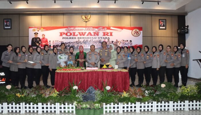 Polres Bengkulu Utara Gelar Syukuran Hari Jadi Polwan ke-78, Enam Srikandi Bhayangkara Terima Penghargaan